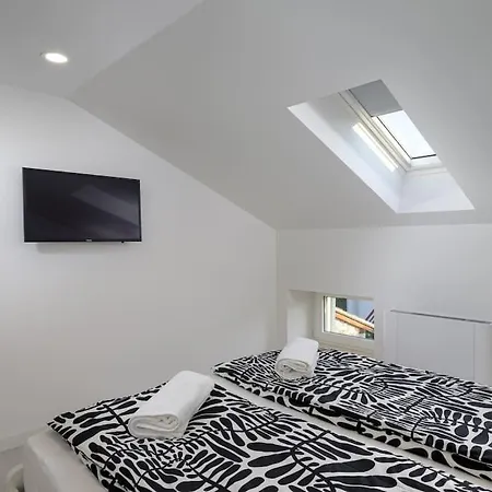 Casa Alice * بومير