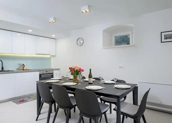 Casa Alice 포메르